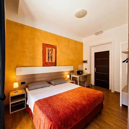 San Max Hotel Katania