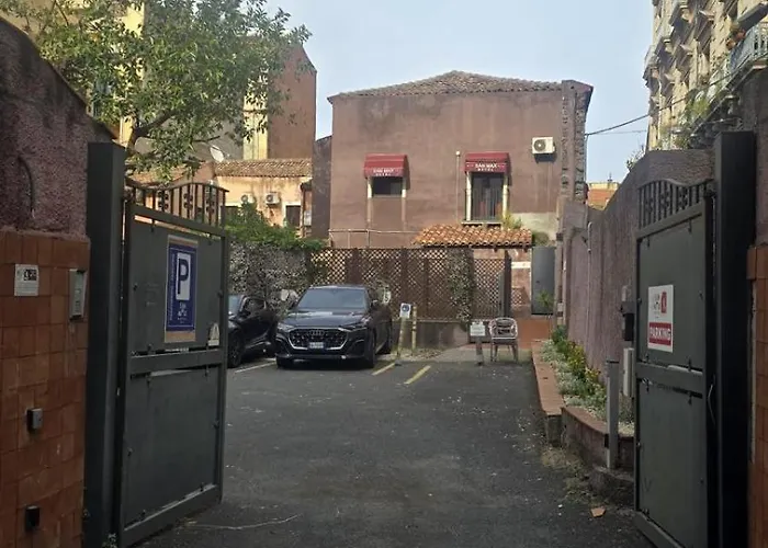 Hotel San Max Katania